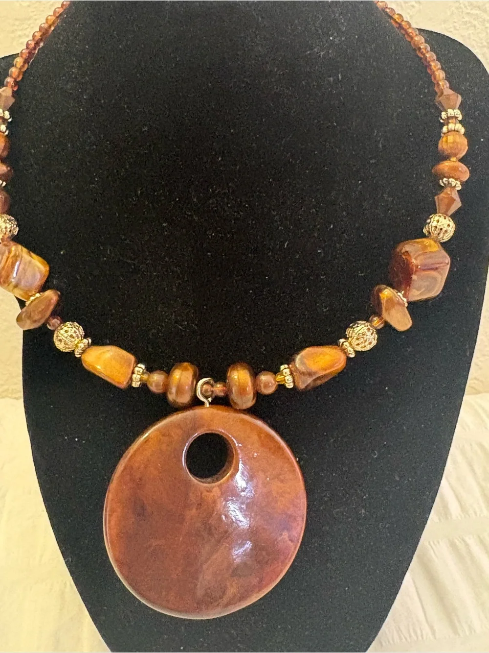 Vintage Boho Chunky Brown Tortoiseshell Disc Statement Necklace